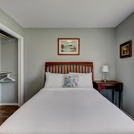 Hello Dolly: Cozy 3-Bed Retreat with Fireplace near Trails and River Eagle Exterior photo